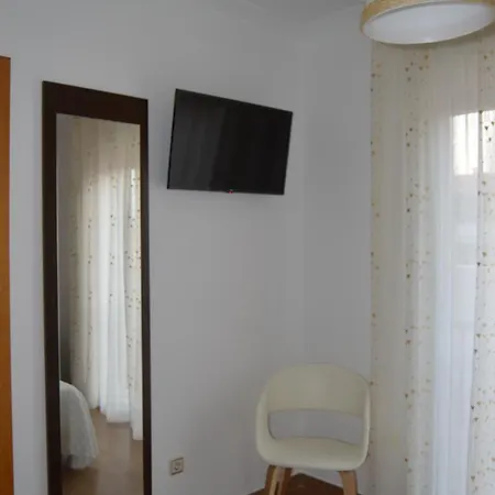 Chelo Guest house